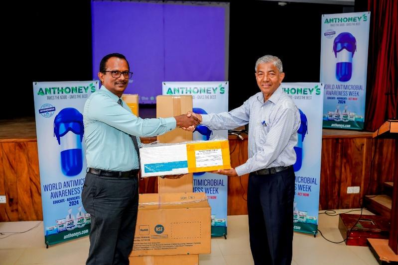 New Anthoney’s Farms Donates Water Purification System and Raises AMR Awareness at Owitigama Bodhiraja Vidyalaya.